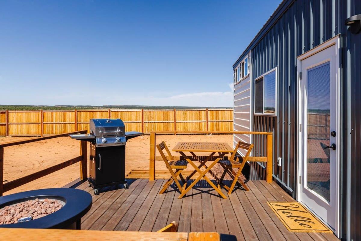 Modern Home With Private Hot Tub Apple Valley ภายนอก รูปภาพ